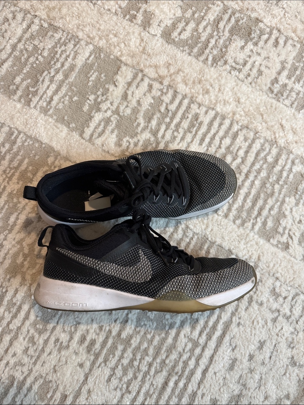 Nike Zoom Black and Gray Knit Training Sneakers - Women's 7.5